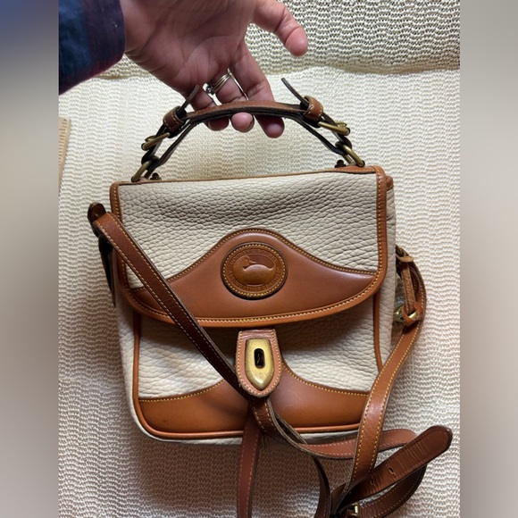 Dooney & Bourne Vintage Satchel in British Tan and Bone - Picture 6 of 16